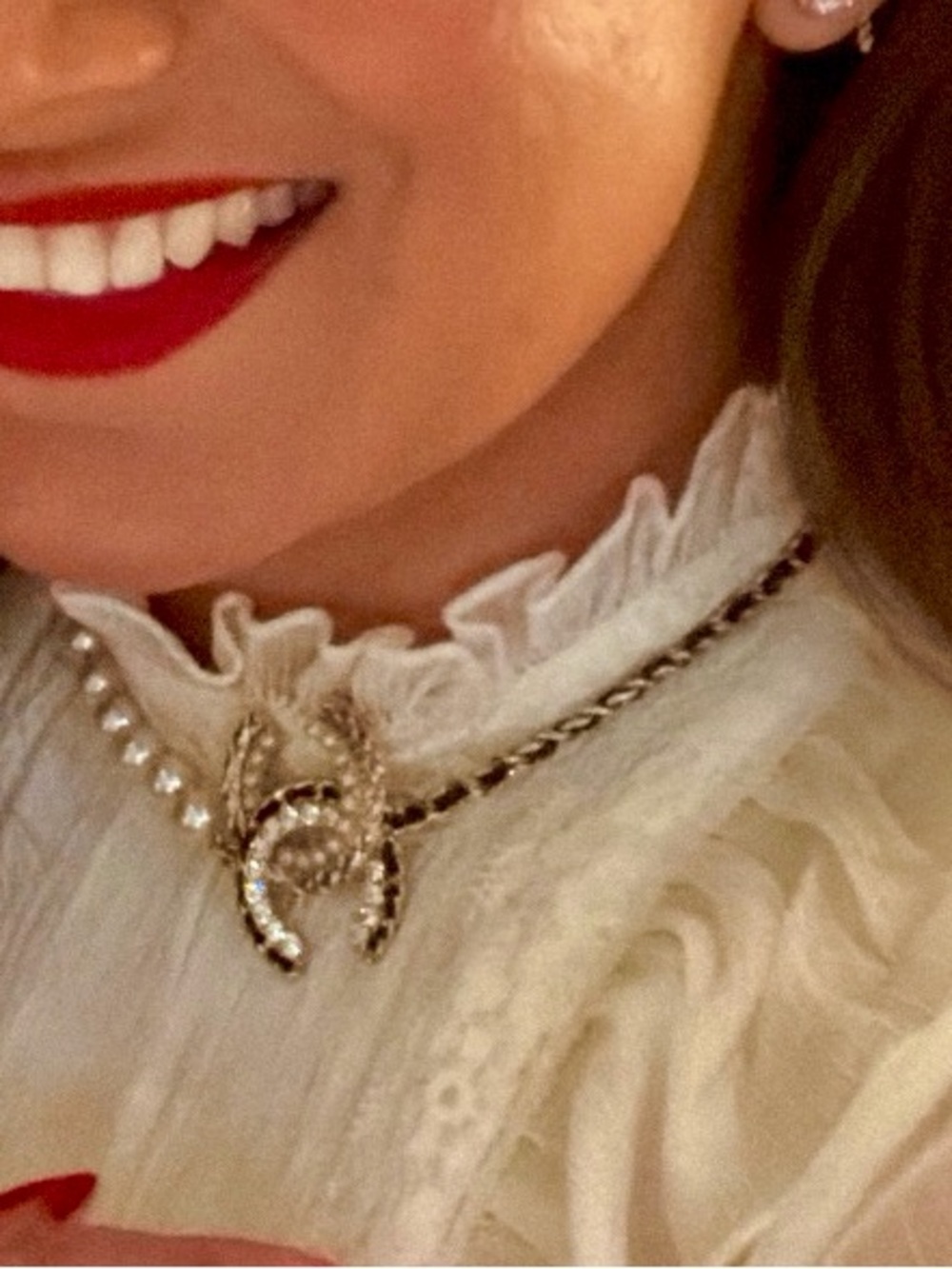 CHANEL Necklace with Pearls and Lambskin Leather Gold CC Chain Necklace Like New - Picture 2 of 6